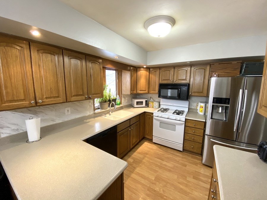 6630 Lansing Road Durand, MI 48429 - Photo 7 of 45