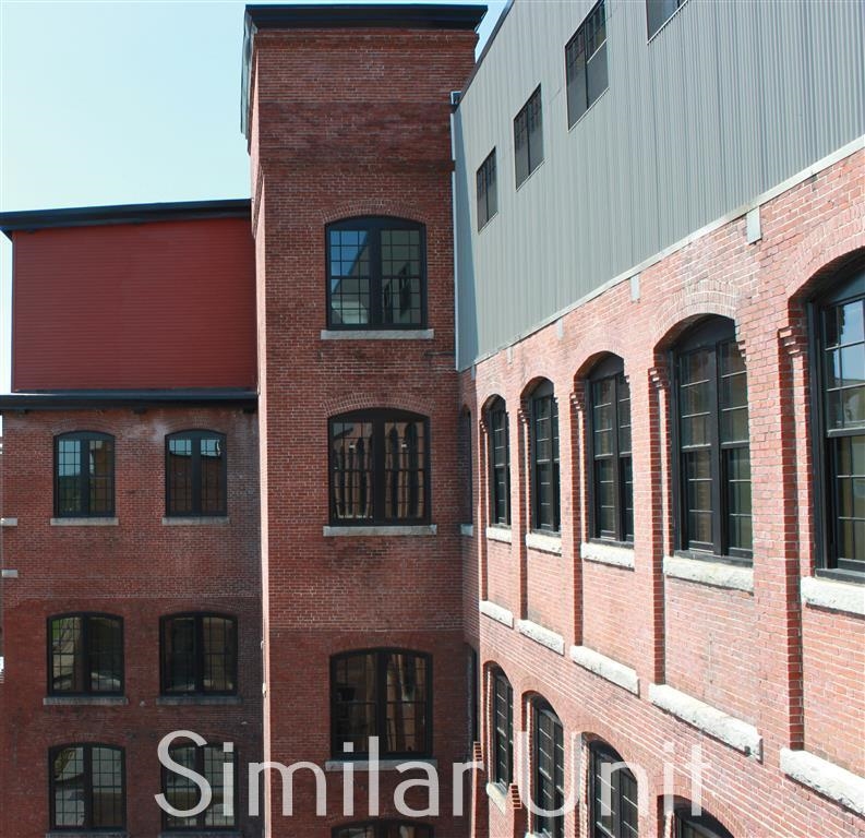 34 Franklin Street, Unit 306 Nashua, NH 03064 - Photo 31 of 34