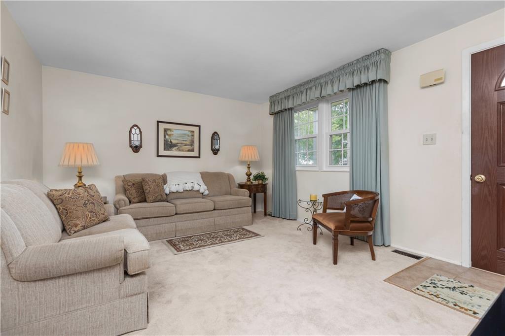 246 McCoy Place Road Sewickley, PA 15143 - Photo 6 of 31 Gallery Image 6