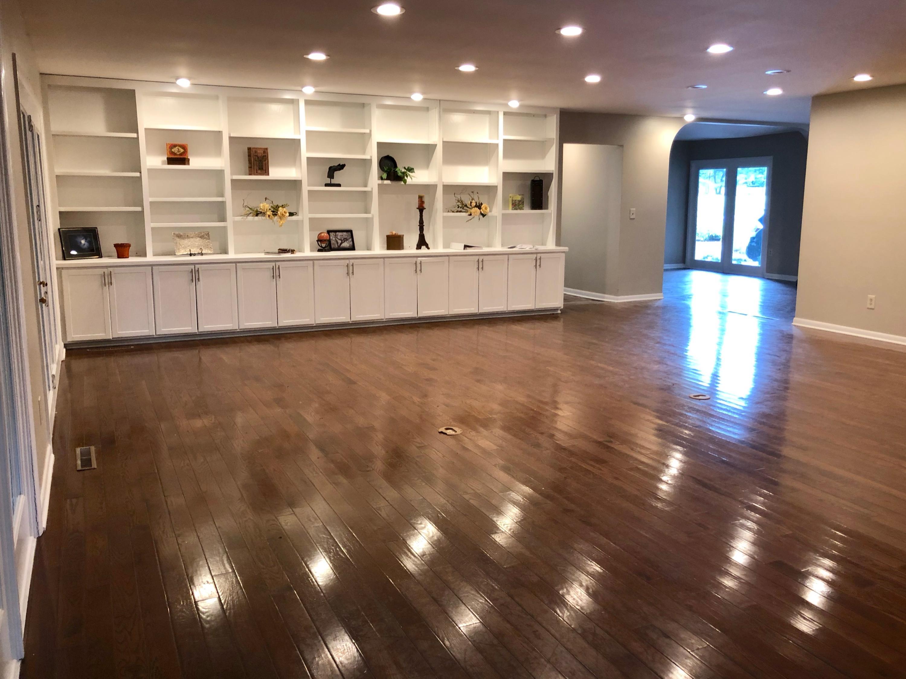 8015 Flint Road Columbus, OH 43235 - Photo 21 of 46