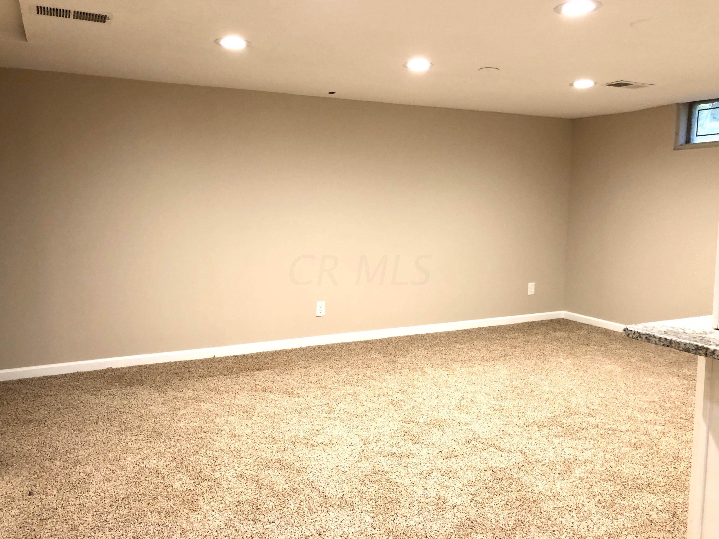 8015 Flint Road Columbus, OH 43235 - Photo 34 of 46