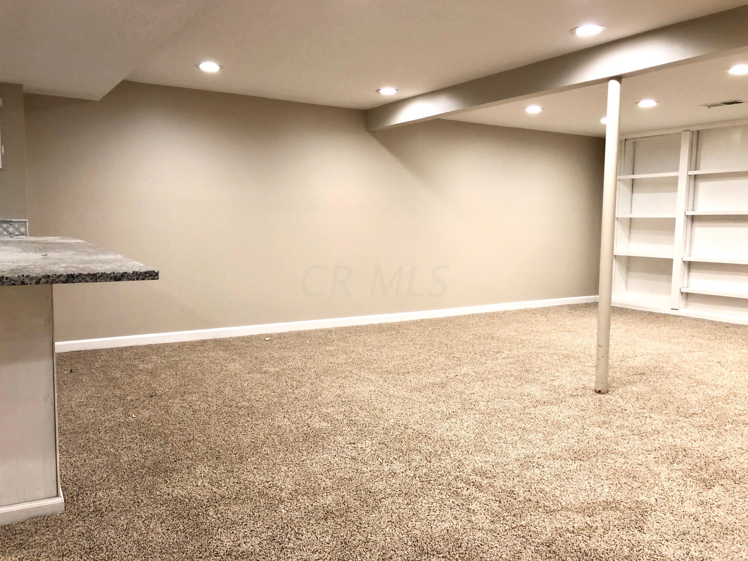 8015 Flint Road Columbus, OH 43235 - Photo 35 of 46