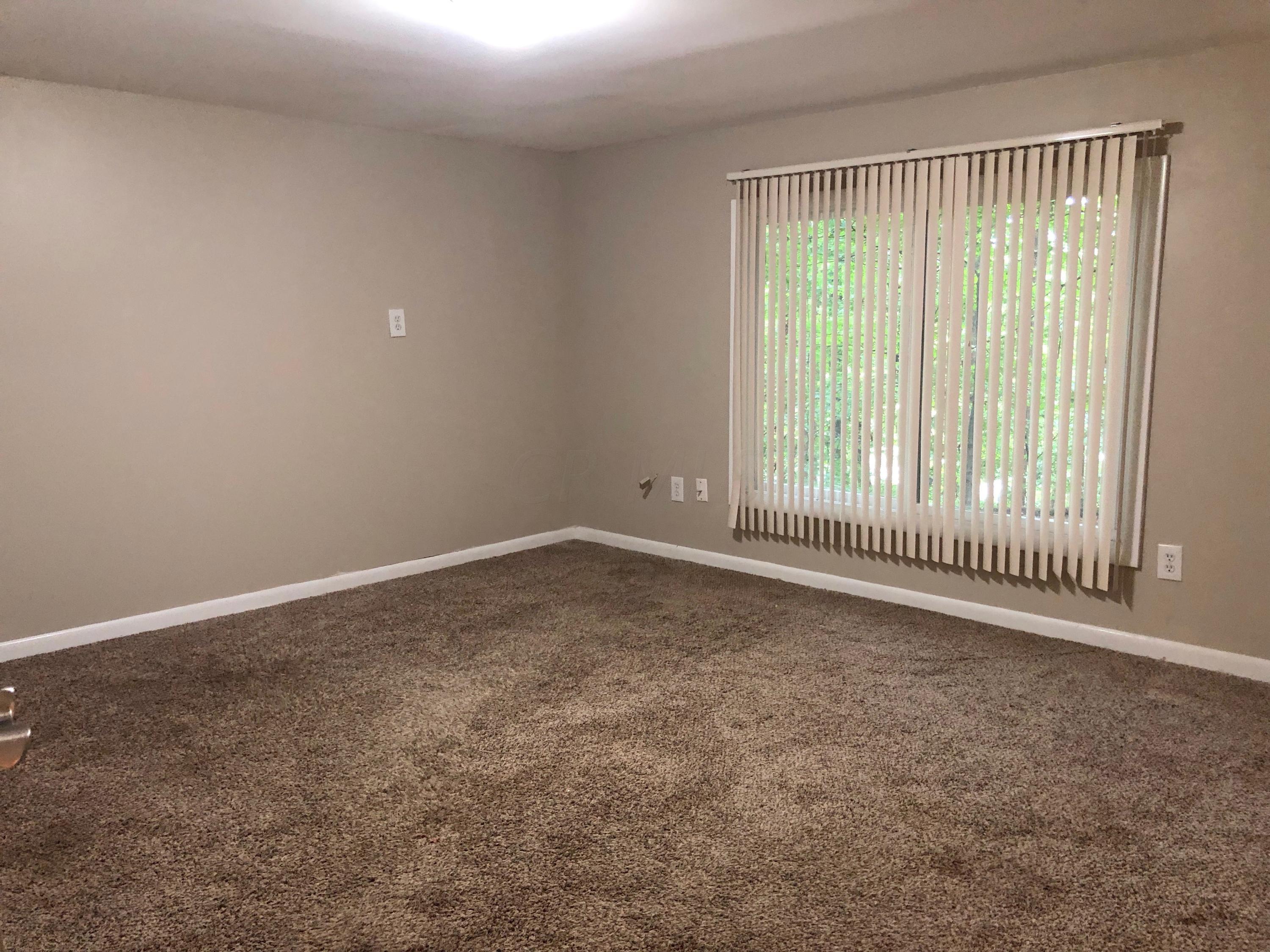 8015 Flint Road Columbus, OH 43235 - Photo 36 of 46