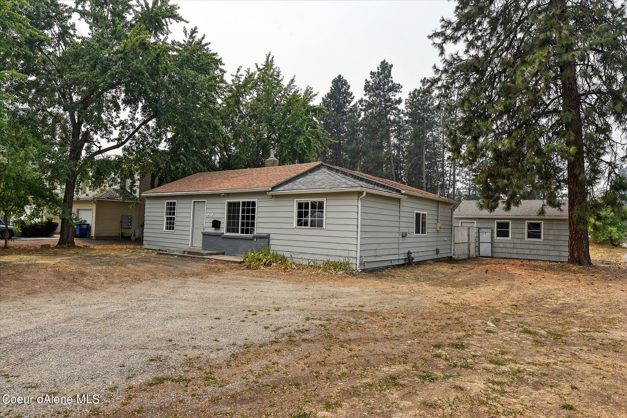 1813 North Spokane St