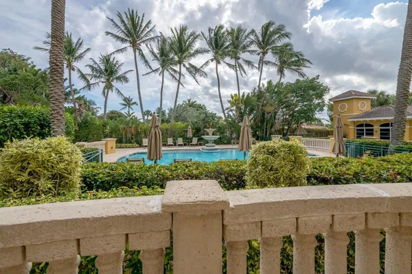 $5,400 | 1228 Hillsboro Mile, Unit 103, Hillsboro Beach, FL 33064