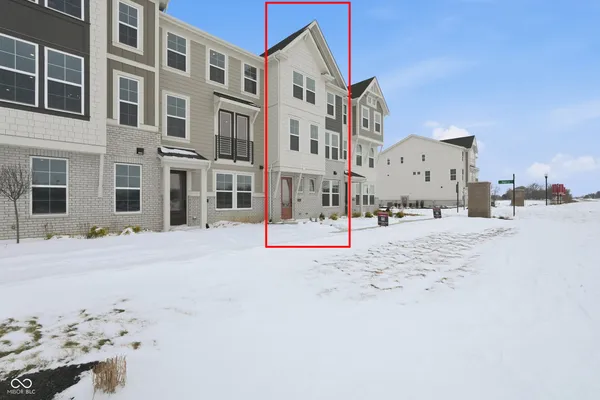 $2,800 | 404 Elite Street, Unit 2605, Westfield, IN 46074