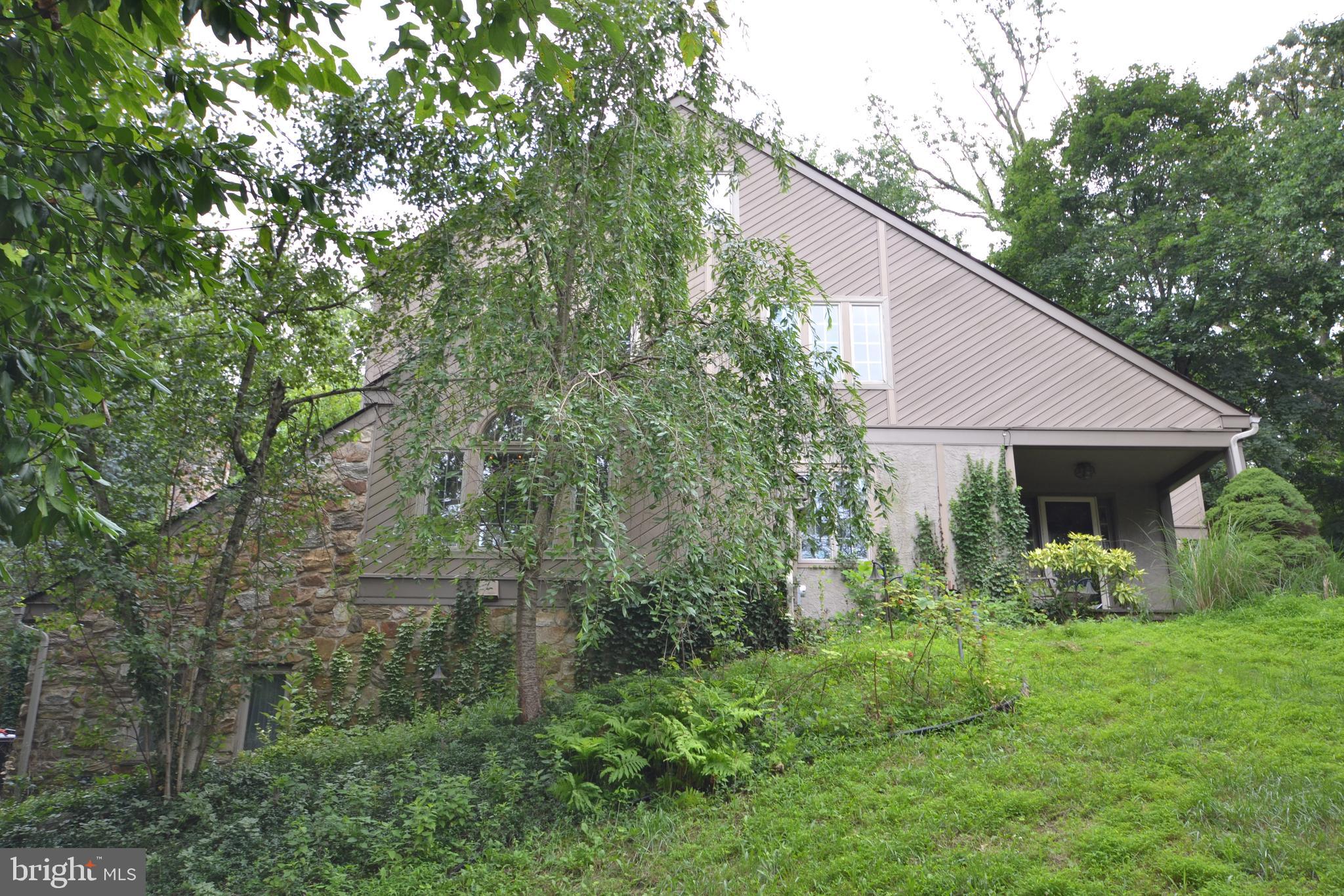 400 Upper Weadley Road Wayne, PA 19087 - Photo 2 of 15