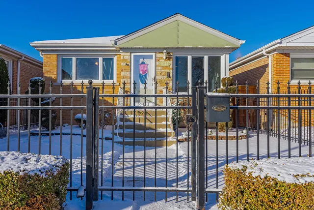 $409,000 | 5344 North Mulligan Avenue, Chicago, IL 60630