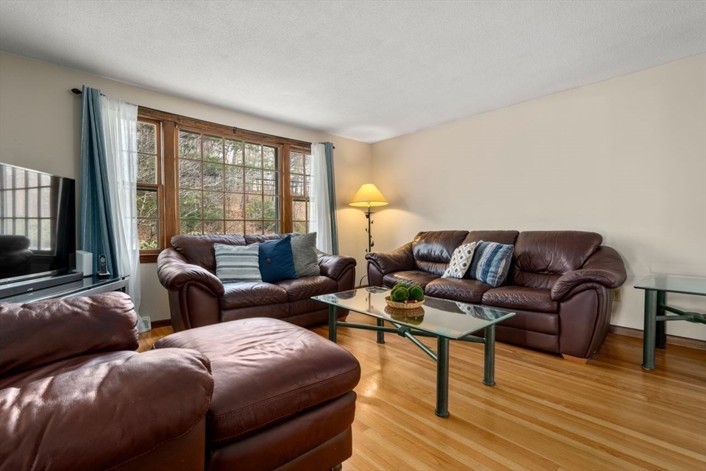 85 Dover Road Millis, MA 02054 - Photo 3 of 24 Gallery Image 3
