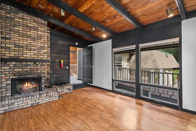 $639,900 | 108 East Oak Crest Drive, Unit 110, Wales, WI 53183