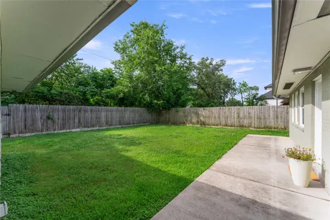 $450,000 | 10613 Willowgrove Drive, Houston, TX 77035