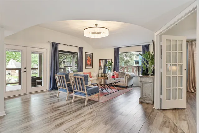 $565,000 | 224 Clear Lake Road, Clear Lake Shores, TX 77565