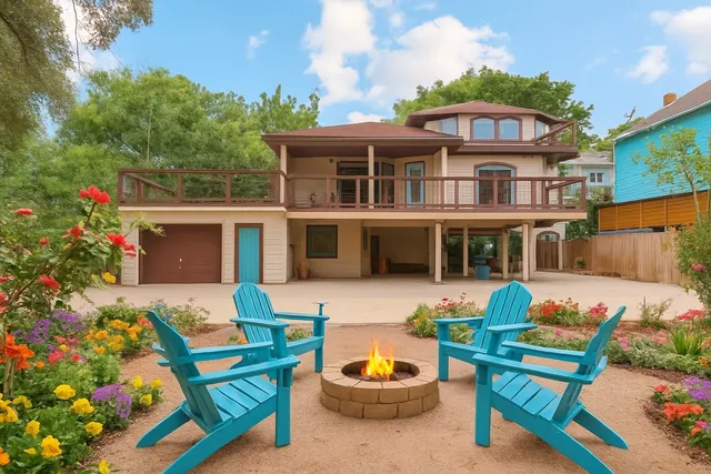 $565,000 | 224 Clear Lake Road, Clear Lake Shores, TX 77565