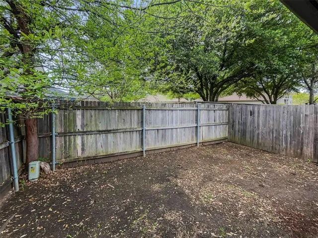 $1,225 | 828 Mirabell Court, Arlington, TX 76015