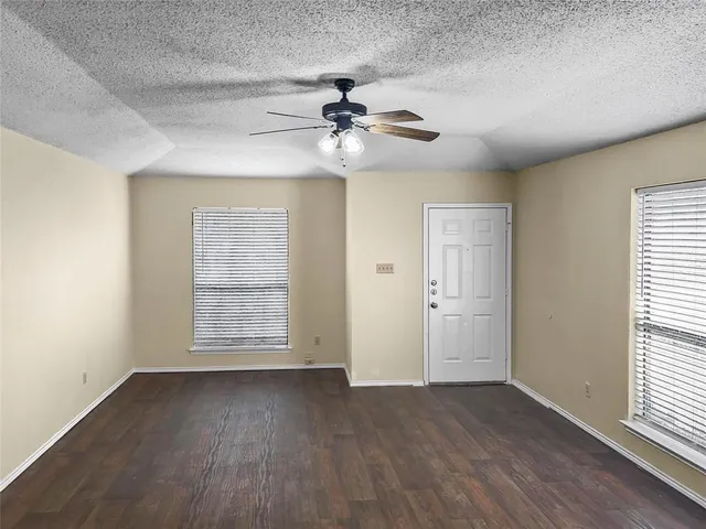 $1,225 | 828 Mirabell Court, Arlington, TX 76015