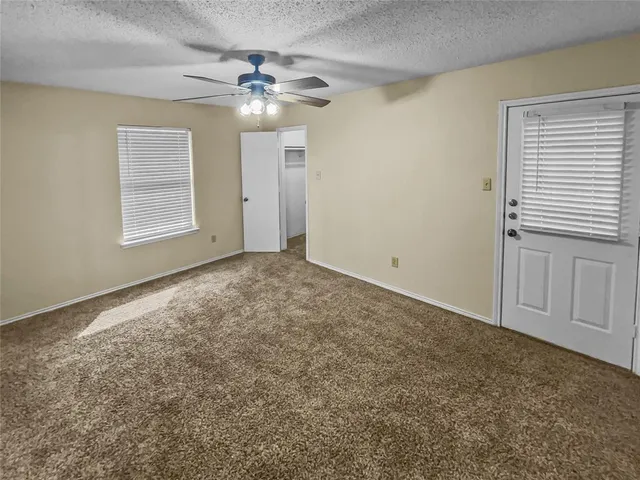 $1,225 | 828 Mirabell Court, Arlington, TX 76015