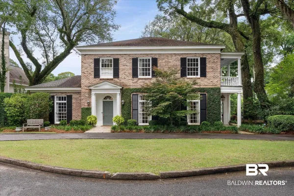 $1,425,000 | 3908 Yester Place, Mobile, AL 36608