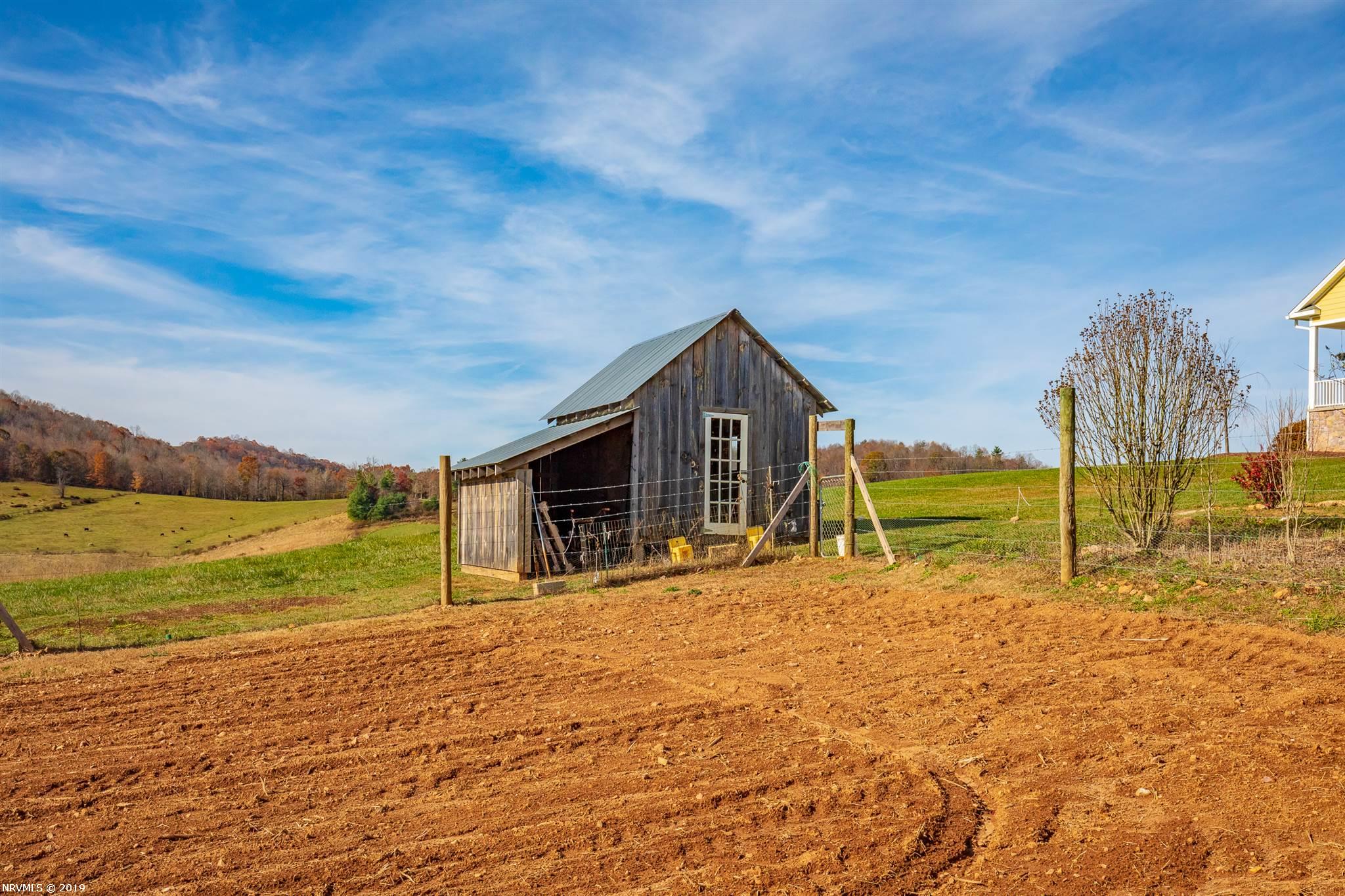145 Silver Leaf Road Dugspur, VA 24325 - Photo 112 of 121 Gallery Image 112