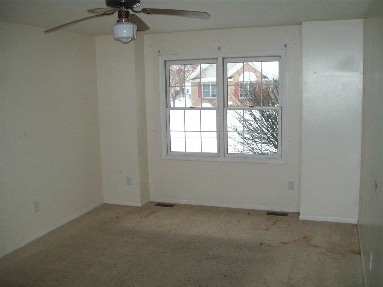 54844 Kentucky Derby Drive Mishawaka, IN 46545 - Photo 5 of 12 Gallery Image 5
