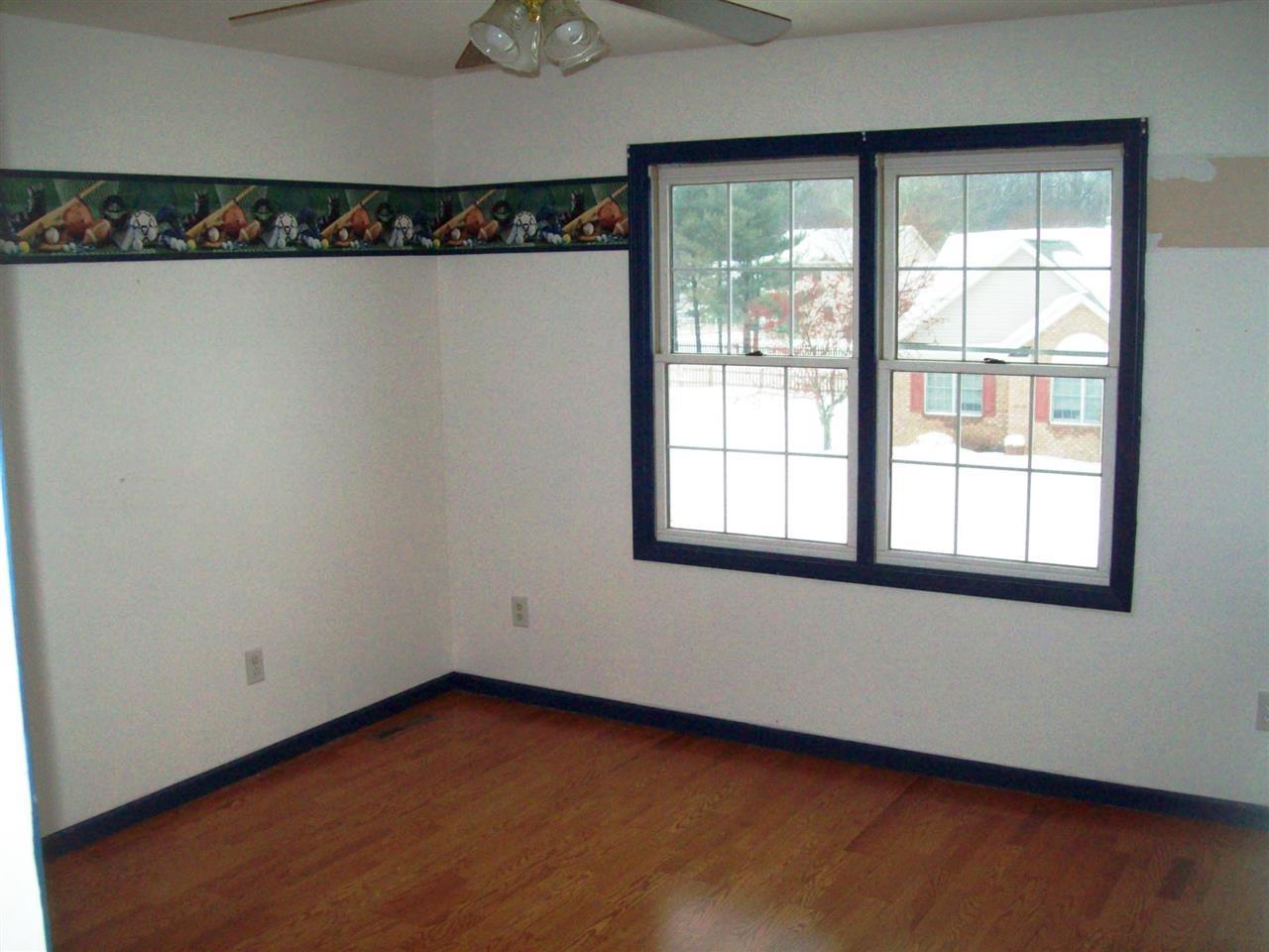54844 Kentucky Derby Drive Mishawaka, IN 46545 - Photo 9 of 12 Gallery Image 9