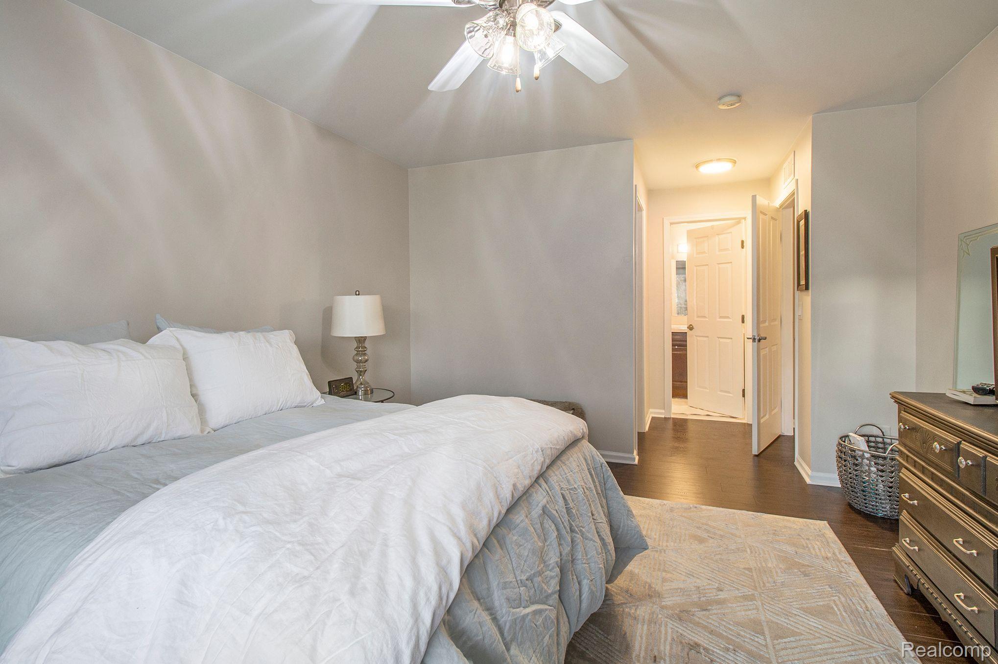 4141 Hampton Ridge Boulevard Howell, MI 48843 - Photo 8 of 18 Master Bedroom