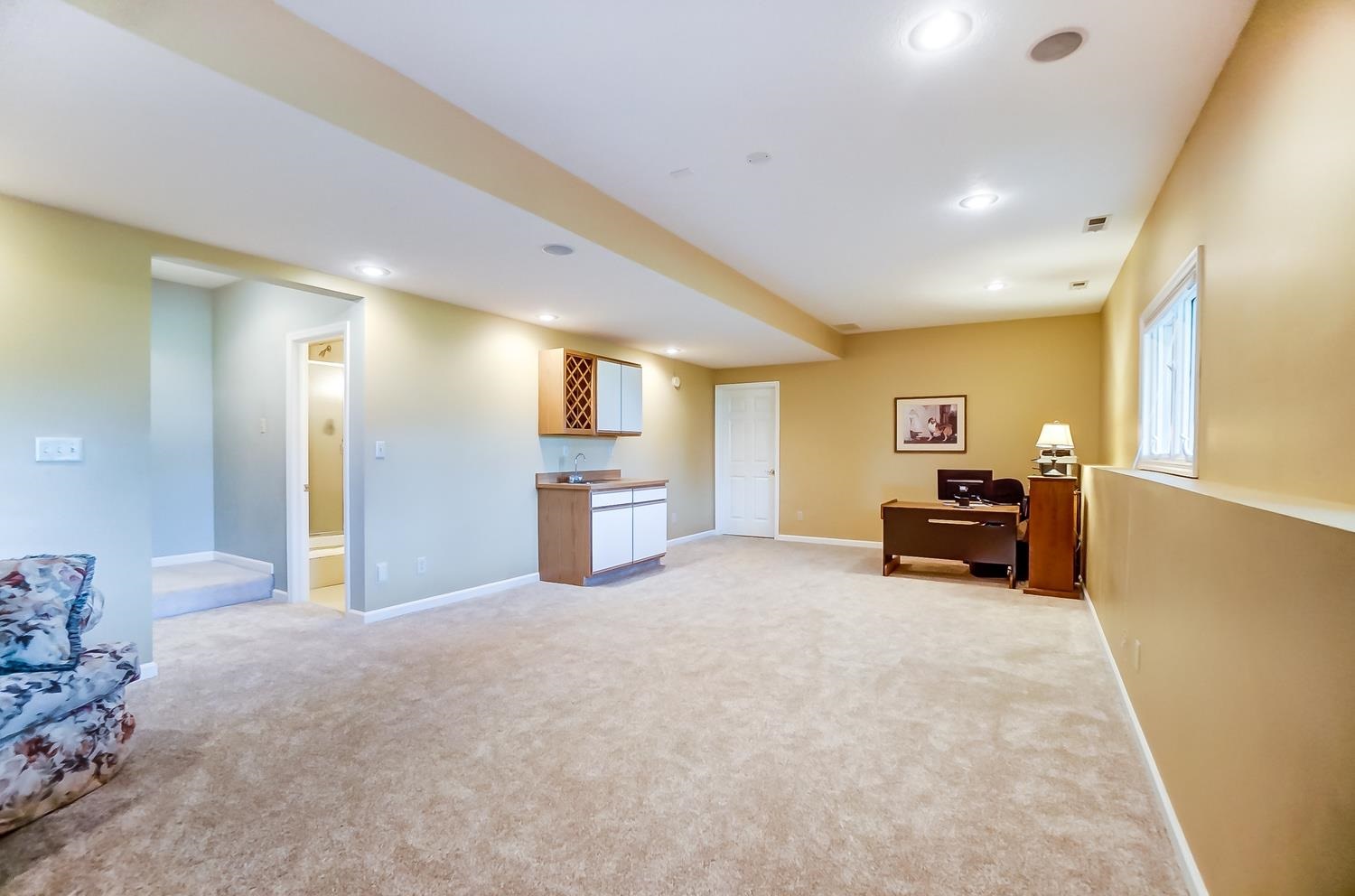 151 South Hunters Ridge Warsaw, IN 46582 - Photo 25 of 34 Gallery Image 25