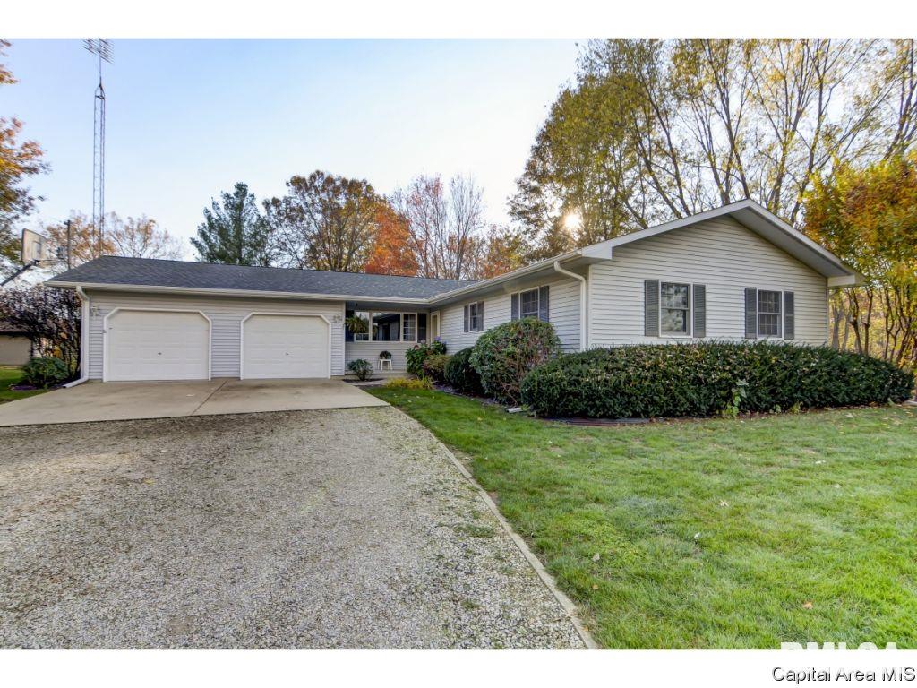 710 Thistle Ridge Springfield, IL 62707 - Photo 1 of 34 Gallery Image 1