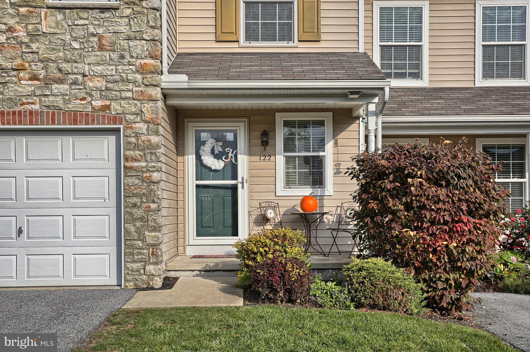 122 Radle Road Harrisburg, PA 17112 - Photo 2 of 28