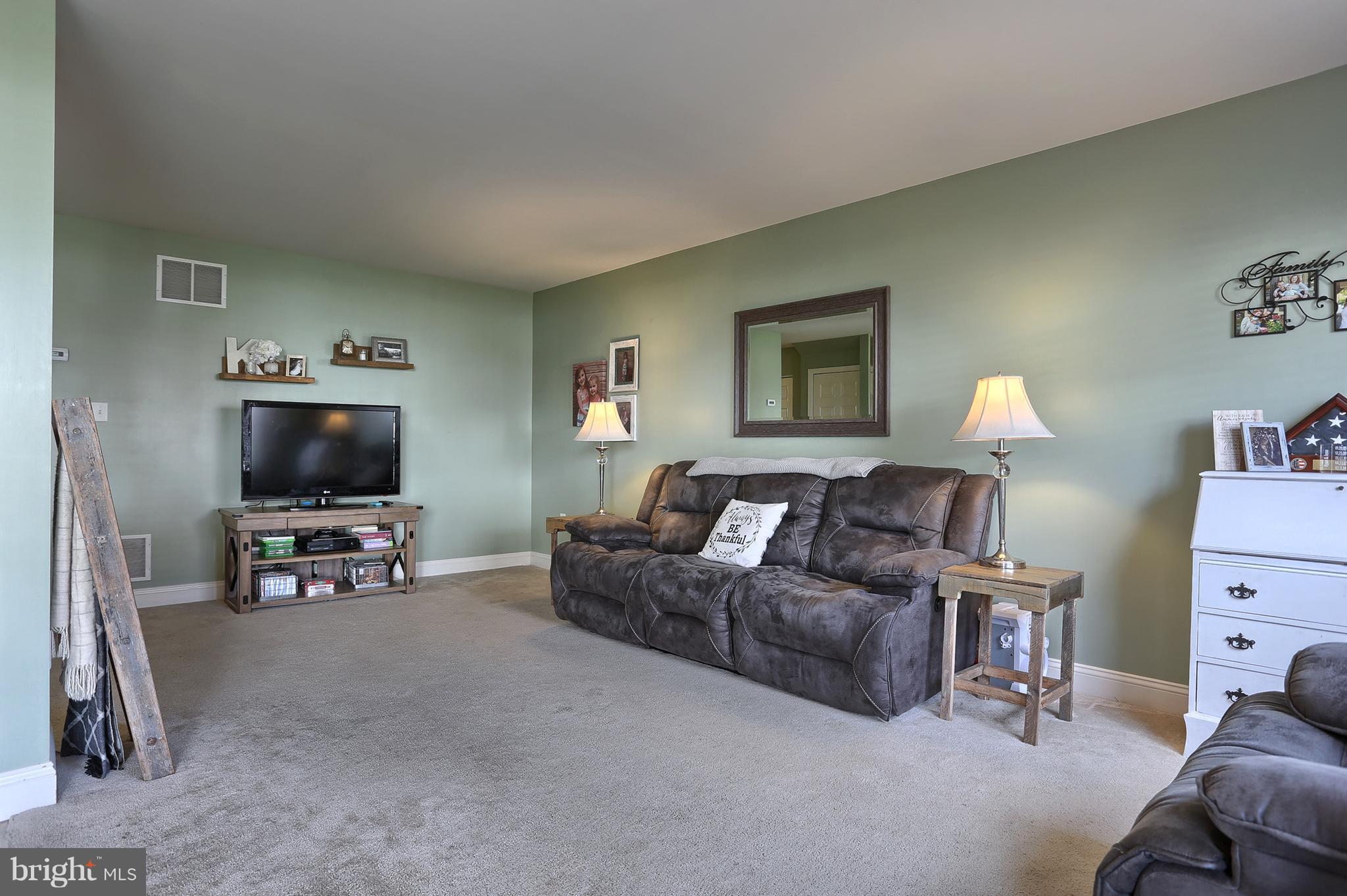 122 Radle Road Harrisburg, PA 17112 - Photo 10 of 28
