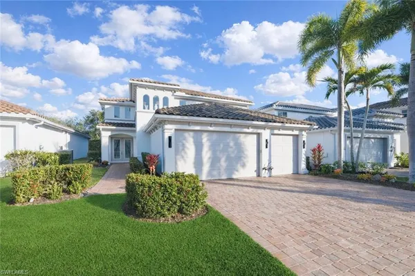 $1,225,000 | 5686 Lago Villaggio Way, Naples, FL 34104