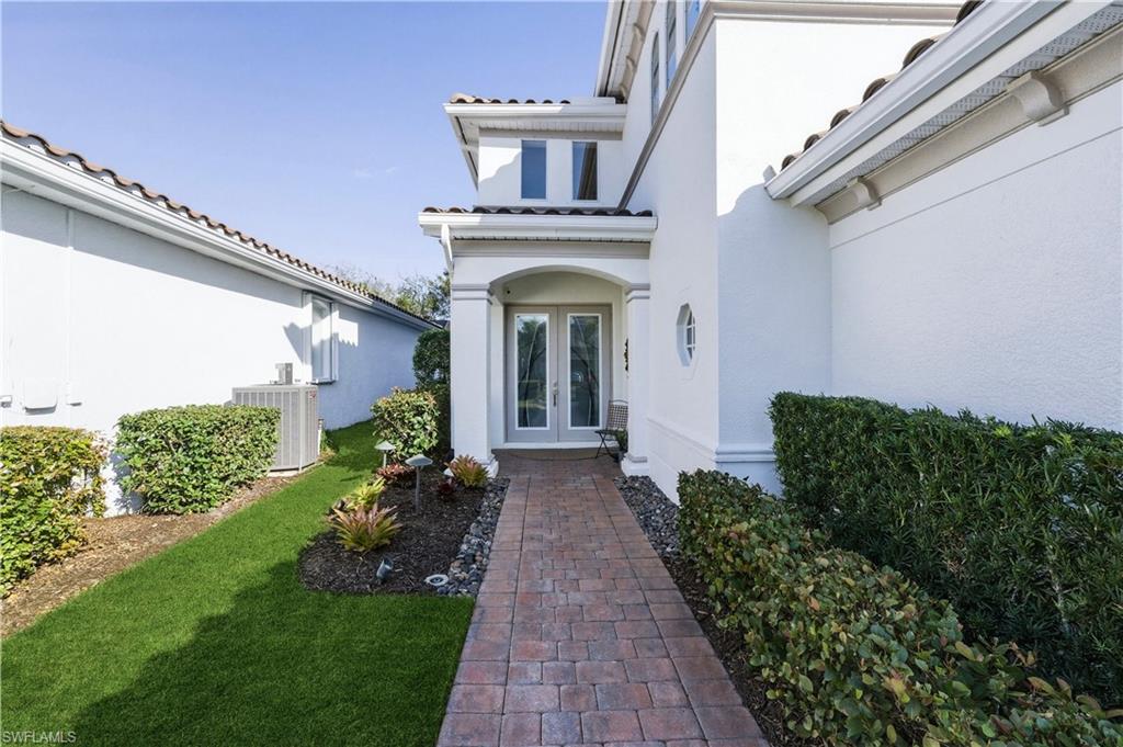 5686 Lago Villaggio Way Naples, FL 34104 - Photo 3 of 46