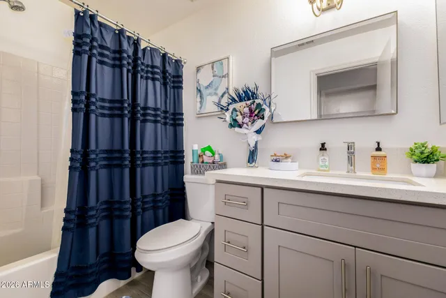 $420,000 | 22001 North 35th Drive, Glendale, AZ 85310