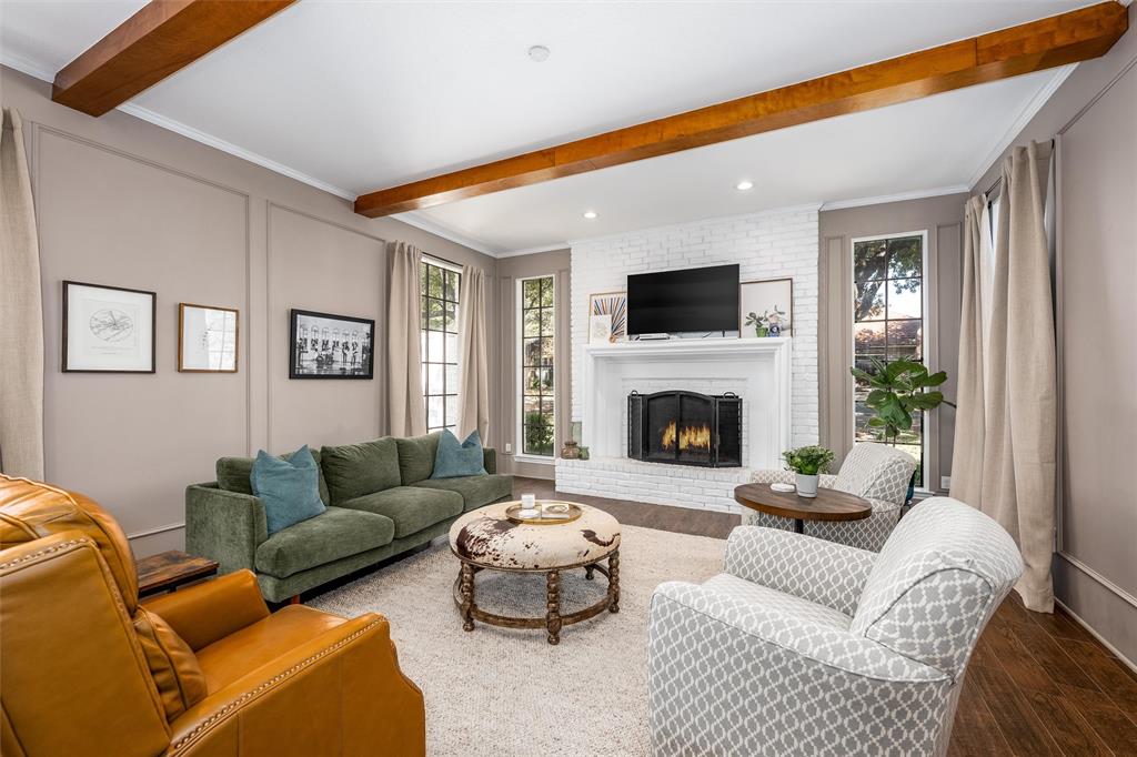 10002 Hickory Crossing Dallas, TX 75243 - Photo 7 of 40