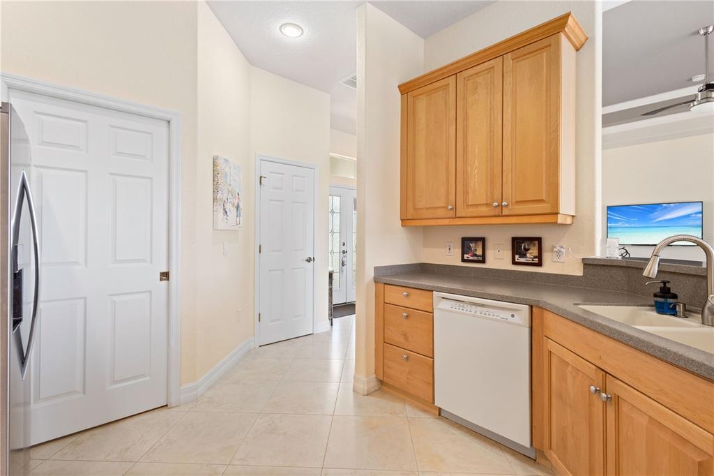 5283 Pine Shadow Lane North Port, FL 34287 - Photo 13 of 56