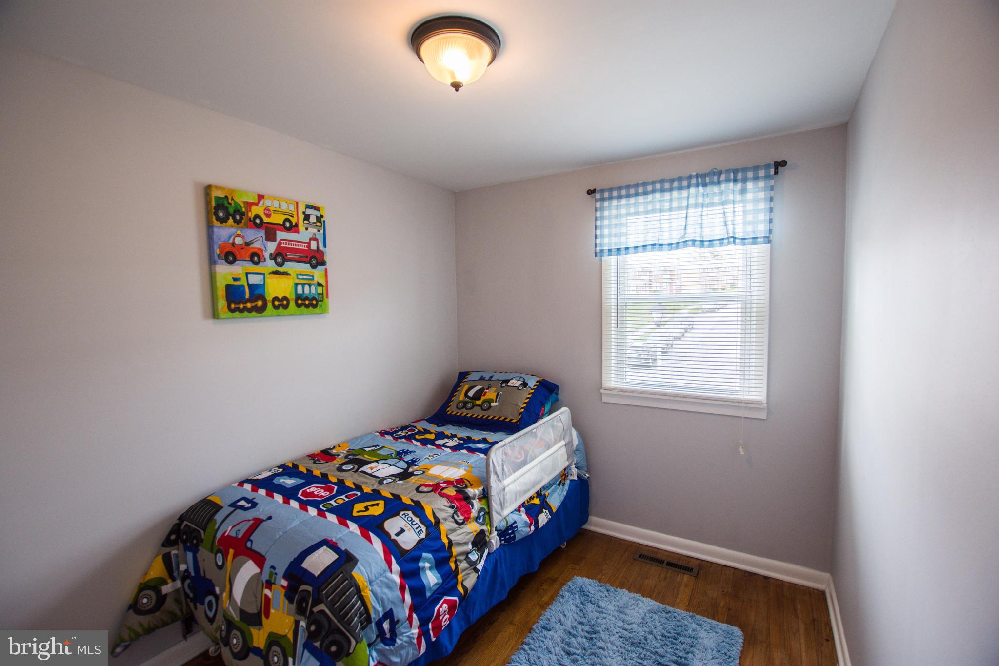 1019 Grovehill Road Halethorpe, MD 21227 - Photo 14 of 23