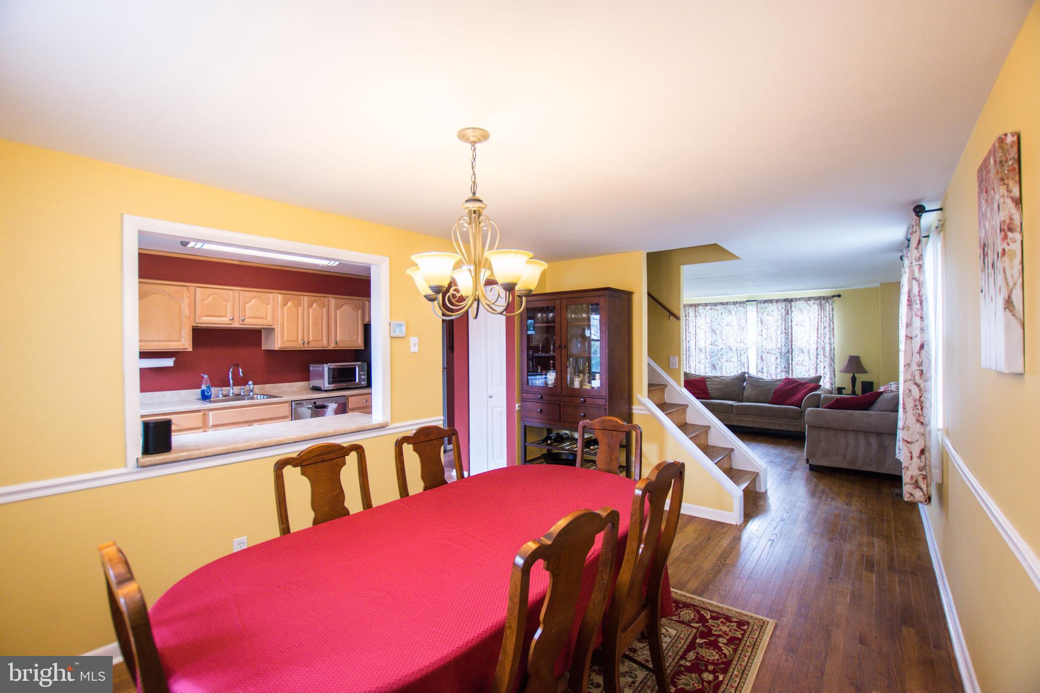 1019 Grovehill Road Halethorpe, MD 21227 - Photo 5 of 23