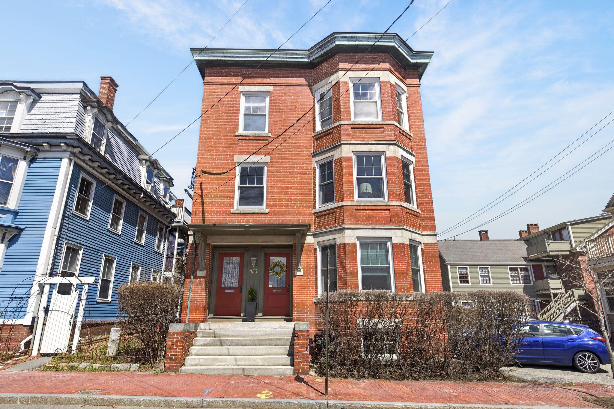 135 Brackett Street, Unit 7 Portland, ME 04102 - Photo 1 of 27 135_Bracket_St_011