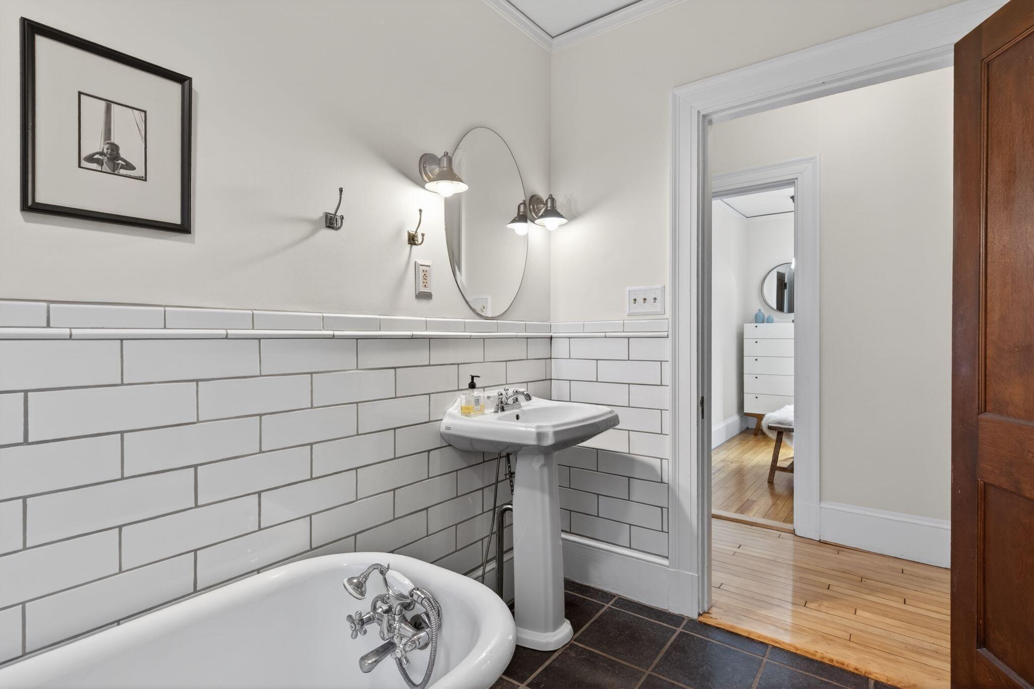 135 Brackett Street, Unit 7 Portland, ME 04102 - Photo 17 of 27 135_Bracket_St_052