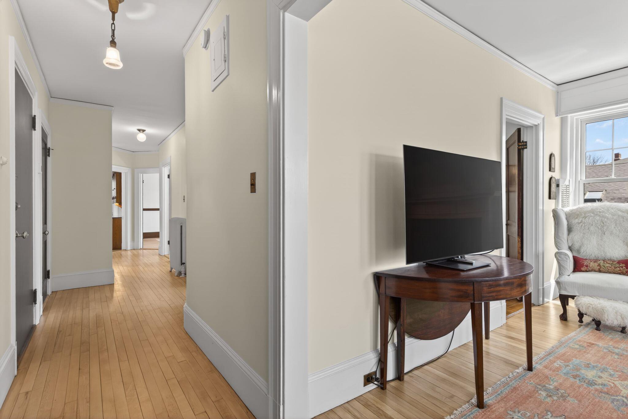135 Brackett Street, Unit 7 Portland, ME 04102 - Photo 5 of 27 135_Bracket_St_022