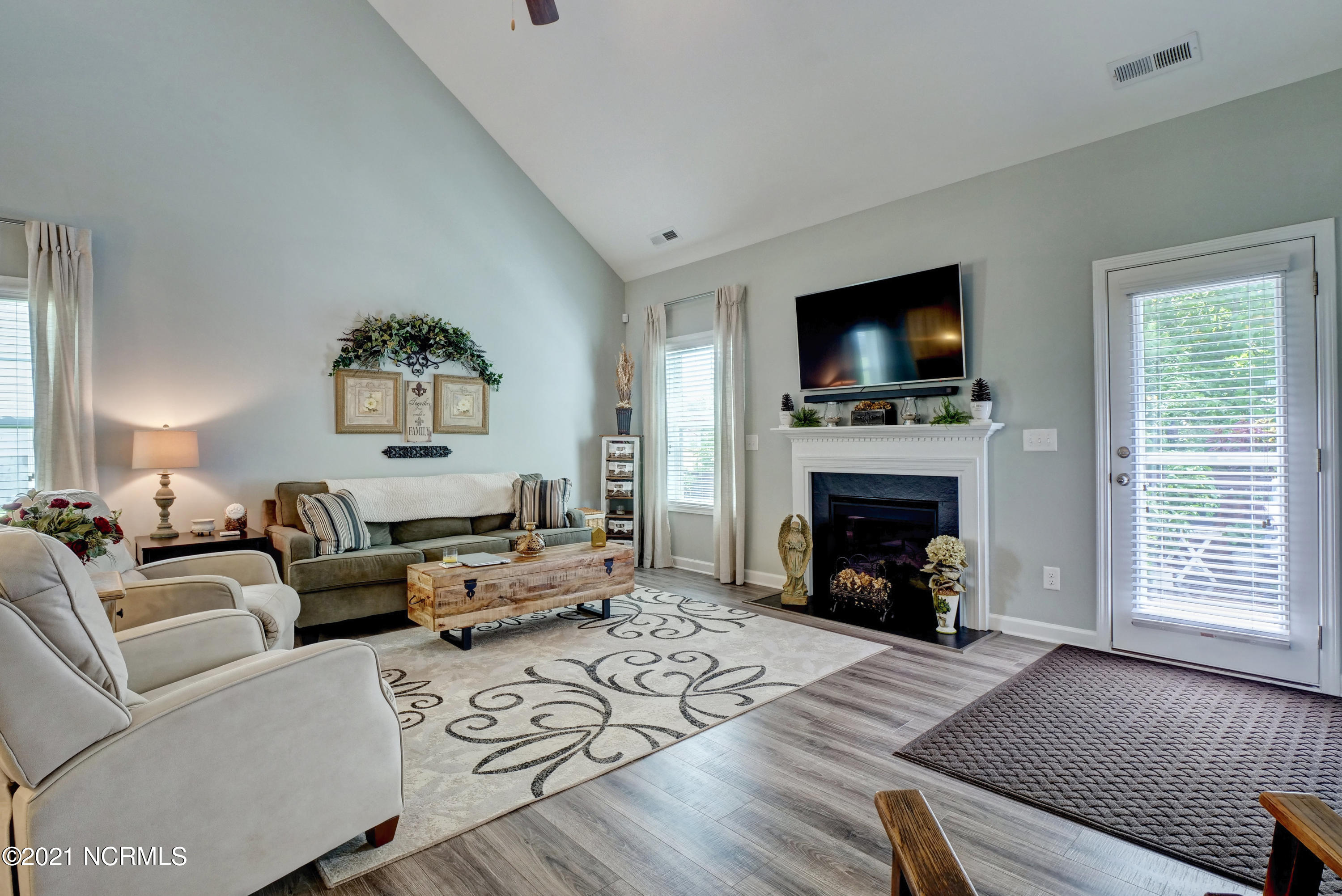 811 Rosedale Drive Hampstead, NC 28443 - Photo 13 of 31 013_p6799653_4_5_6_7_8_9