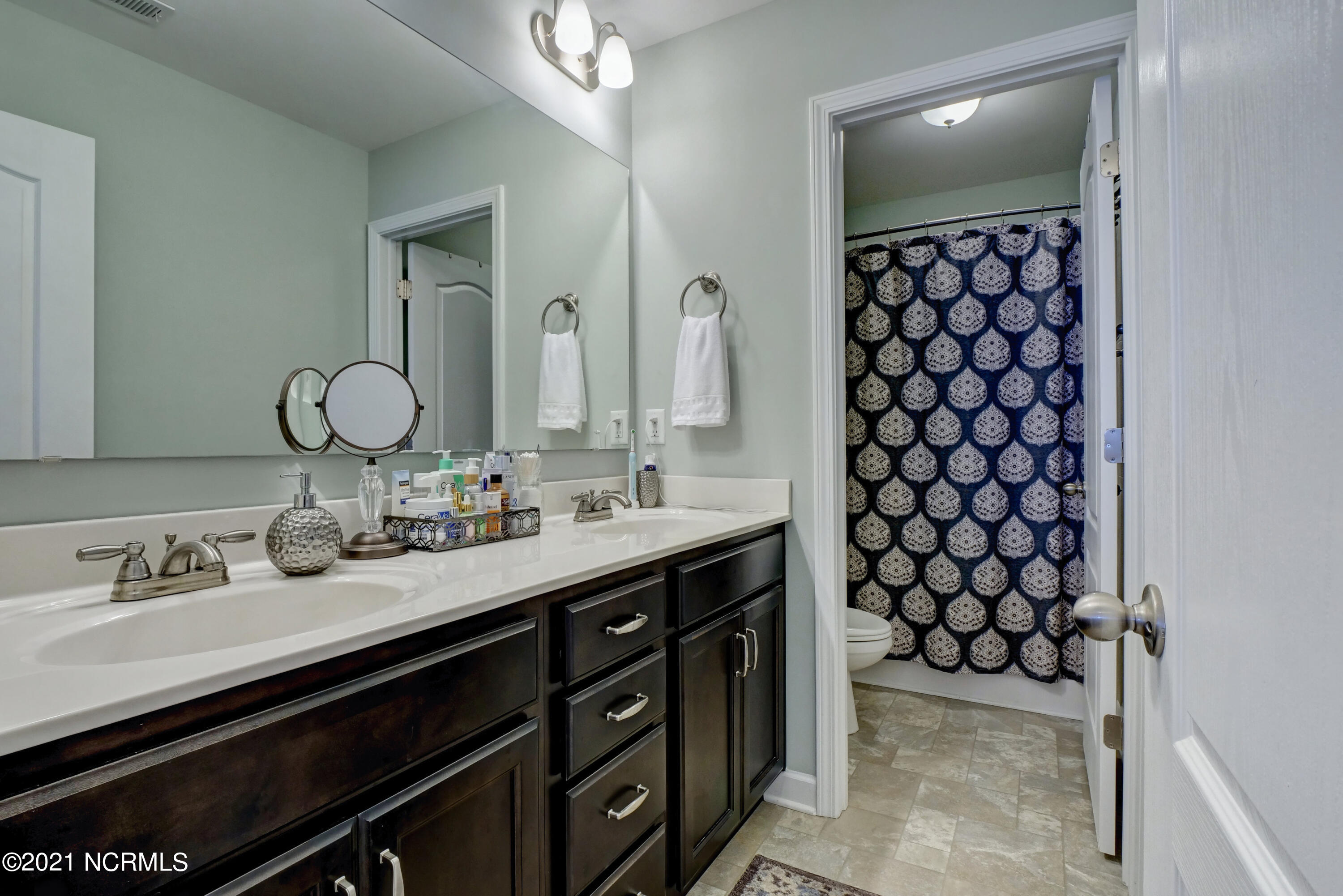 811 Rosedale Drive Hampstead, NC 28443 - Photo 27 of 31 027_p6799828_29_30_31_32_33_34