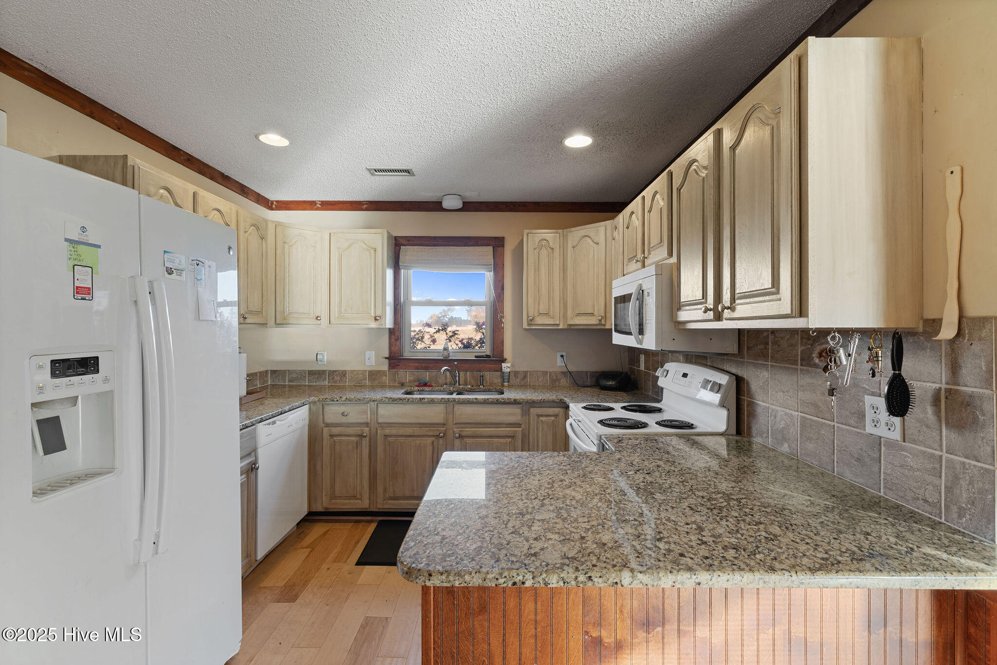 625 Garner Chapel Road Mount Olive, NC 28365 - Photo 23 of 33 Kitchen
