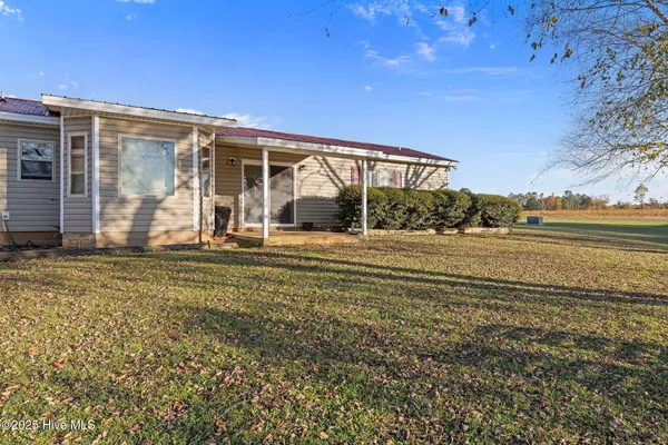 $309,000 | 625 Garner Chapel Road, Mount Olive, NC 28365
