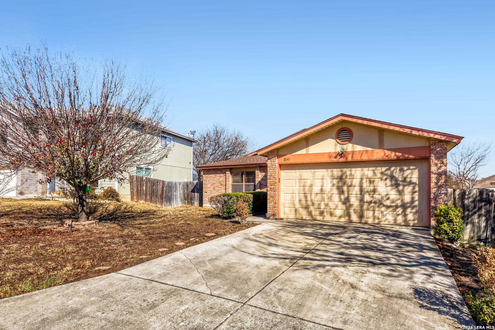 8041 Chestnut Barr Drive Converse, TX 78109 - Photo 3 of 26