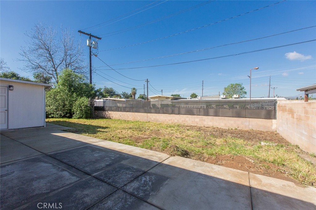 3790 Nut Tree Lane Riverside, CA 92501 - Photo 26 of 31 a view of a backyard