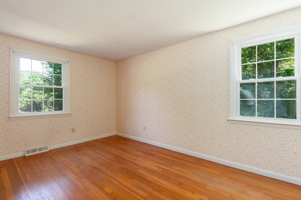 75 Ridge Road Holliston, MA 01746 - Photo 17 of 34 Gallery Image 17
