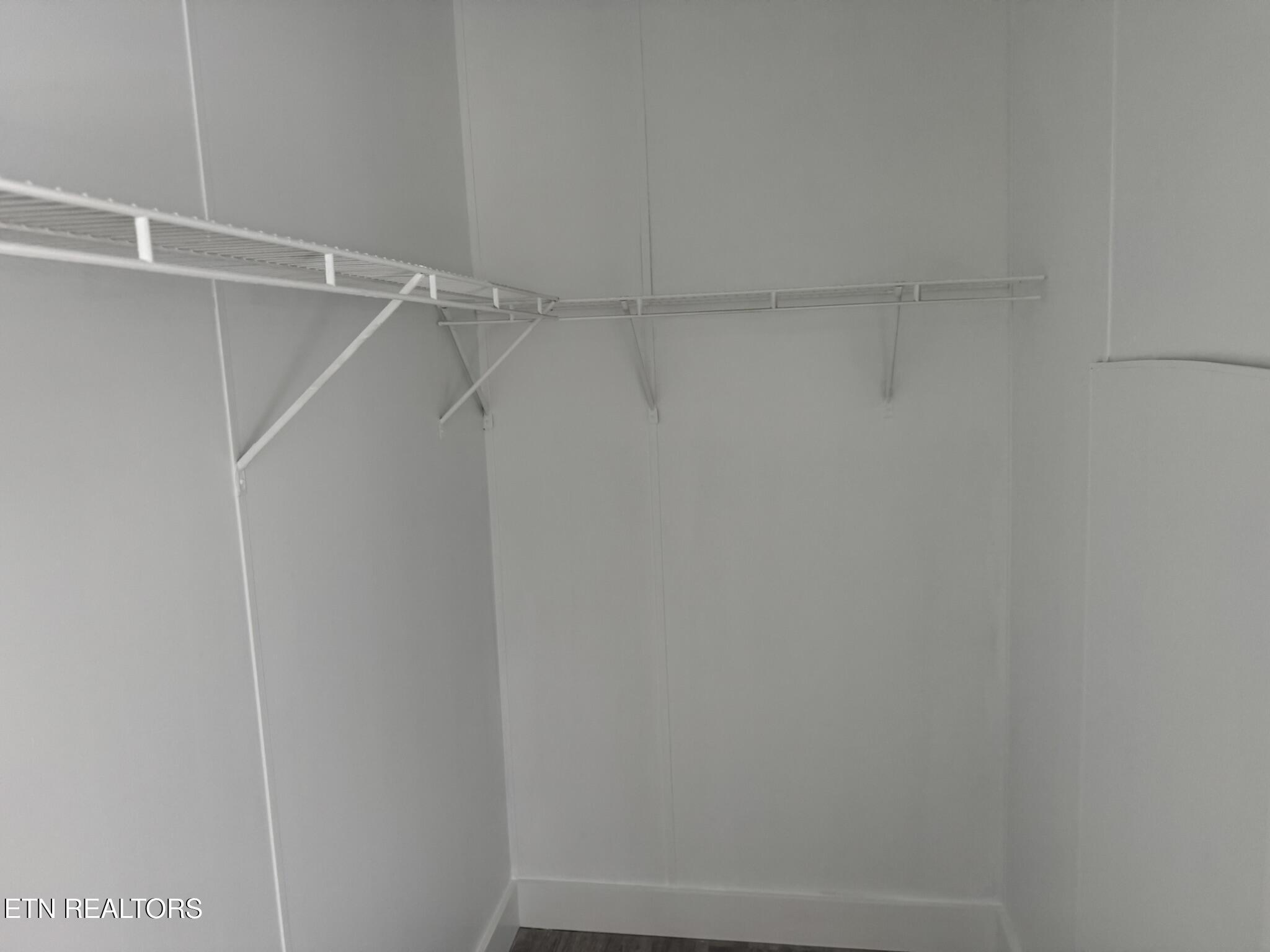 4414 Mission Road Southeast Knoxville, TN 37920 - Photo 8 of 19 8