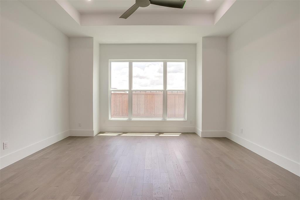 161 Lantern Ridge Drive Aledo, TX 76008 - Photo 17 of 40 Primary Suite