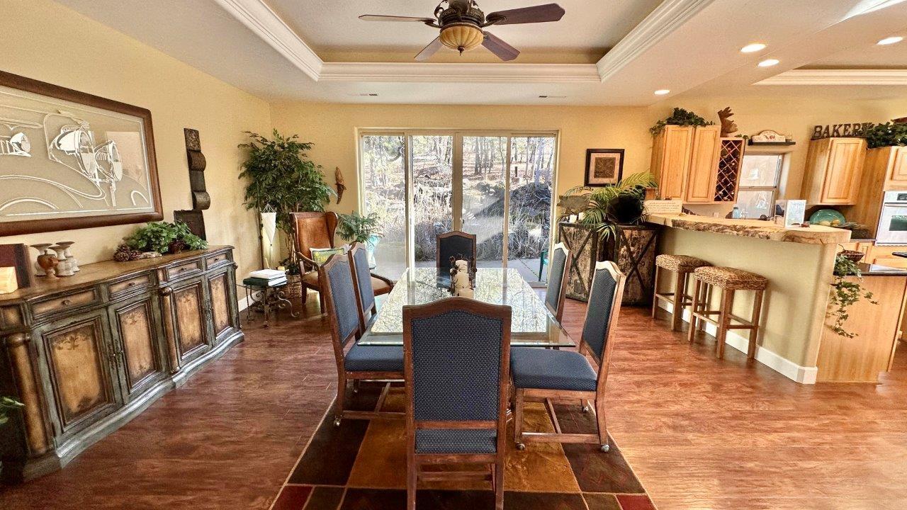 253 Rocky Road Trail, OR 97541 - Photo 11 of 67 Dining Room