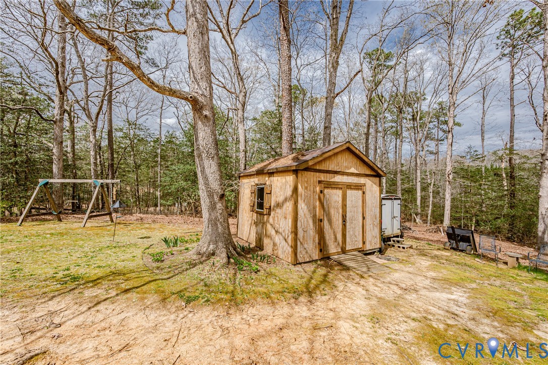 8225 Old Roxbury Road Quinton, VA 23141 - Photo 33 of 48 Gallery Image 33
